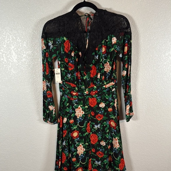 Anthropologie Black Lacy V Neck Dark Floral Butterfly Print Dress Size 2 NWT - Picture 5 of 10